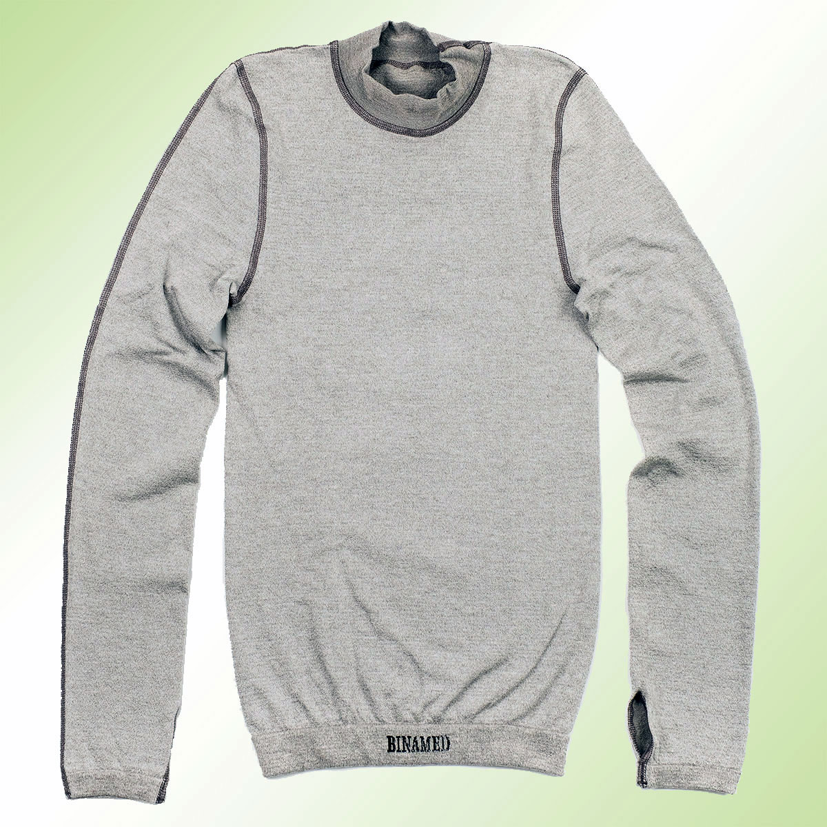 Damen_Shirt_Langarm3Uv4kFGhBYhMB Damen-Langarmshirt aus Silbertextil – auf grünem Hintergrund, hautfreundlich, elastisch und atmungsaktiv.